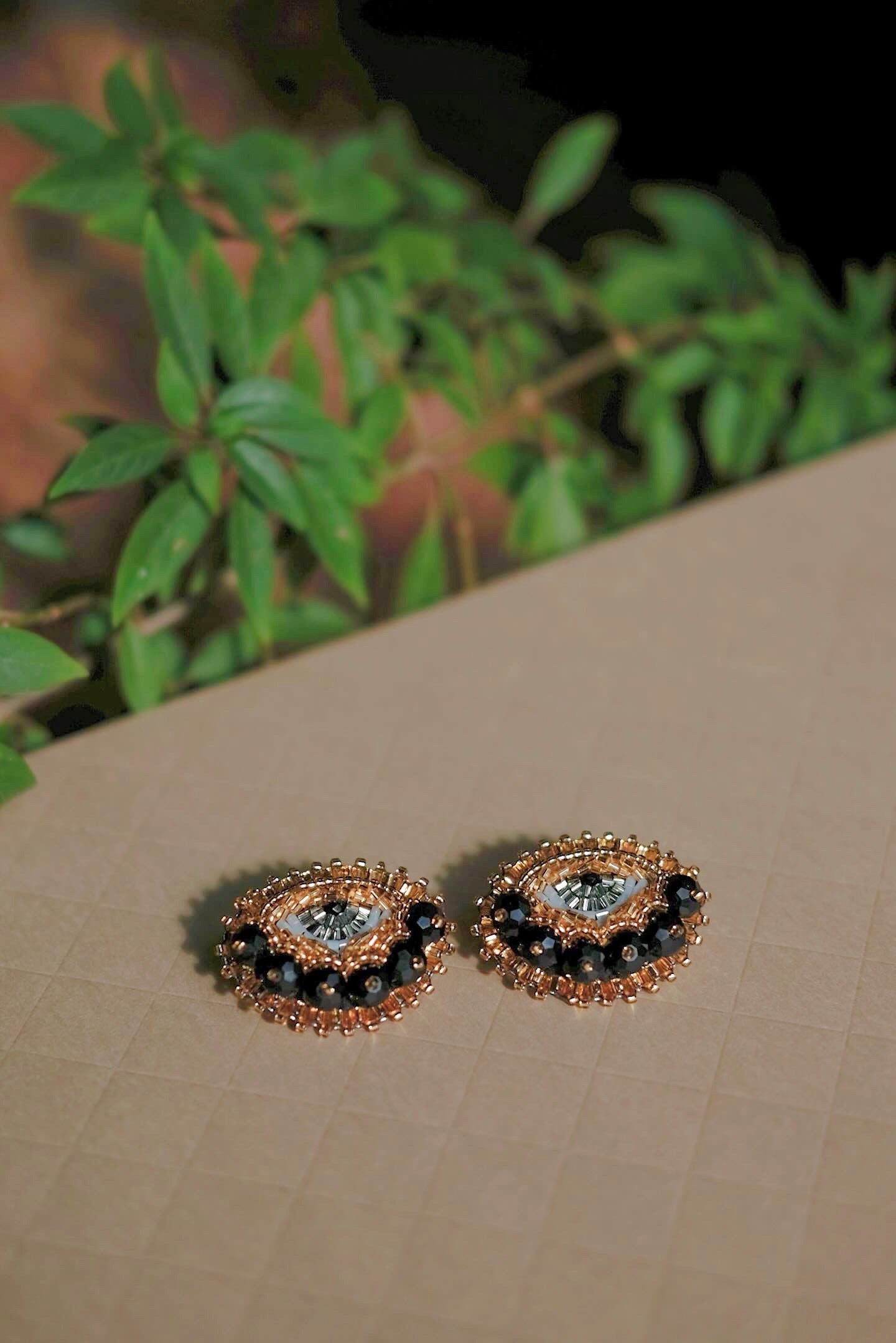 Mata Earring 001